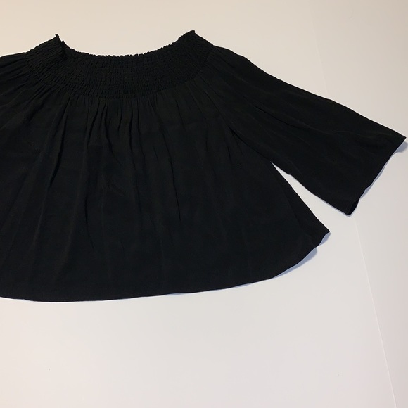 Aritzia Talula Black Peasant Top - Women’s Size Small - Picture 3 of 7